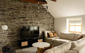 Maison Rasco By Luxury In Transit